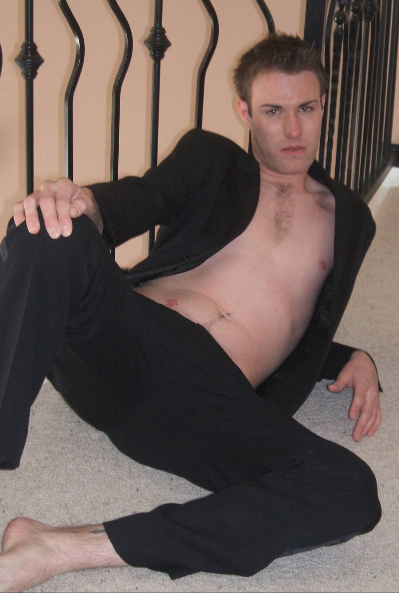 Male model photo shoot of ScottAndrew in Rhome, Tx