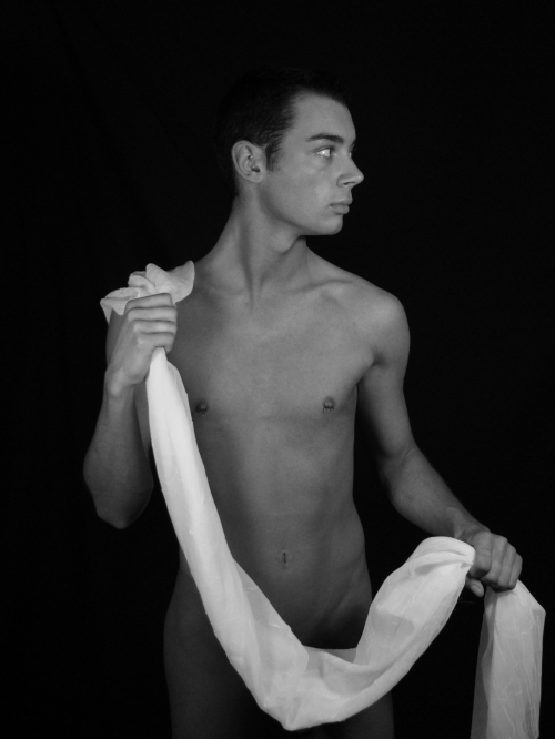 Male model photo shoot of Quinten