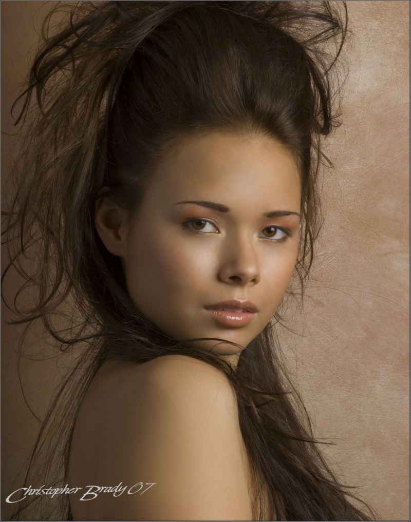 Female model photo shoot of Dyan