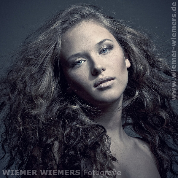Female model photo shoot of Nadine Emmert by Wiemer Wiemers