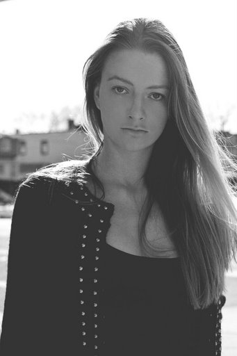 Female model photo shoot of Natallya