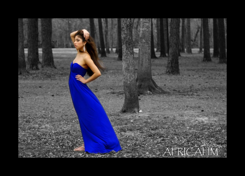 Female model photo shoot of AFRICAHM and Abril H
