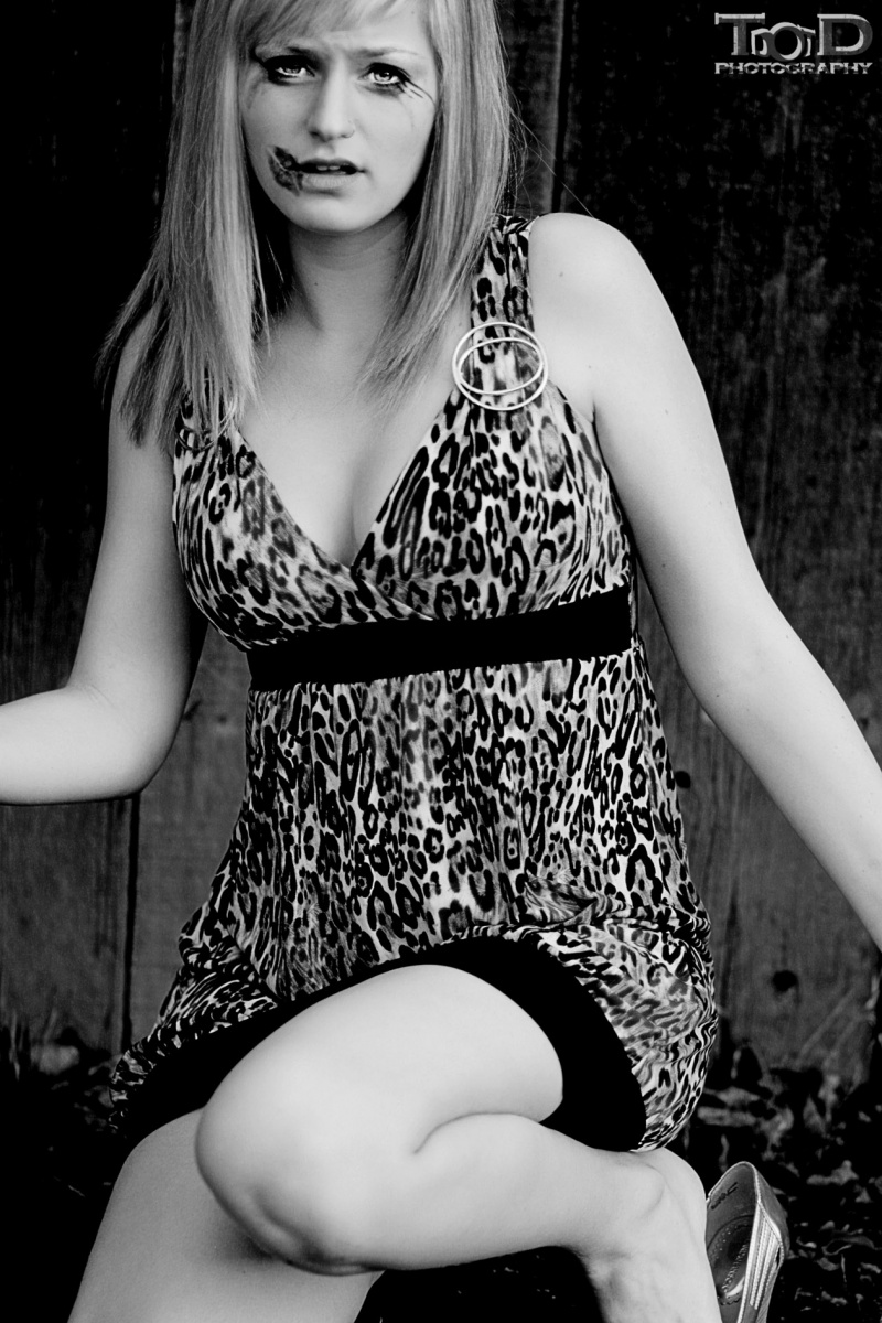 Female model photo shoot of Sarah Franks by Tricia Davidge in Redding