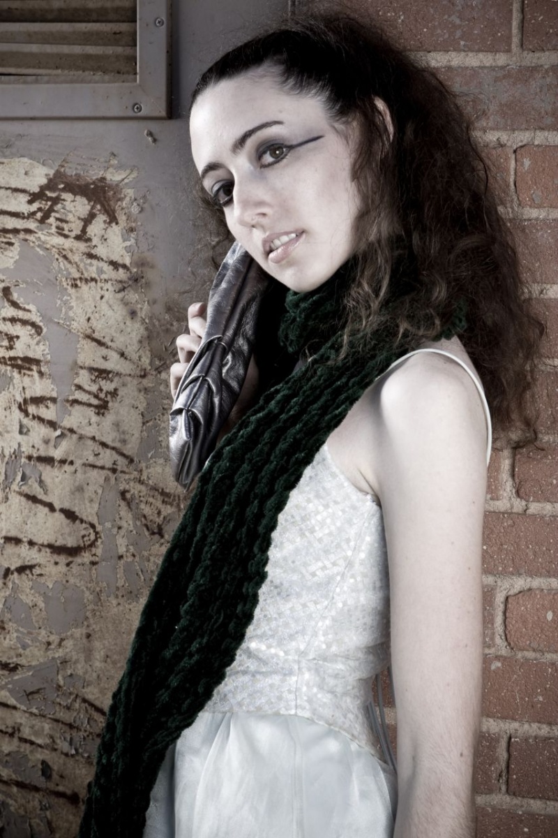 Female model photo shoot of Elizabeth R Maupin by J winter