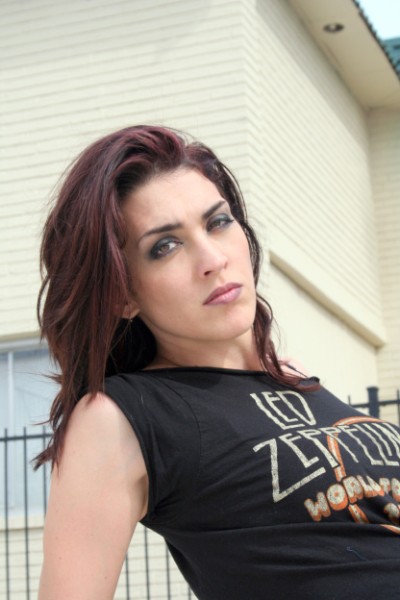 Female model photo shoot of Lisa Darkhawk