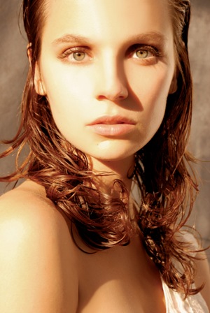 Female model photo shoot of Cathia27