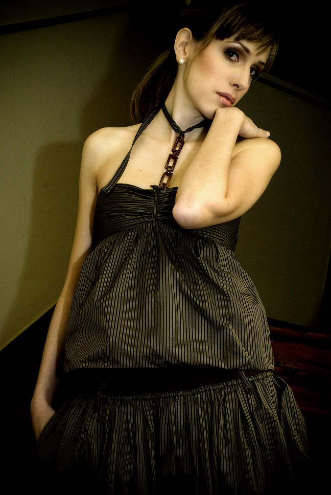 Female model photo shoot of Ary Navarro