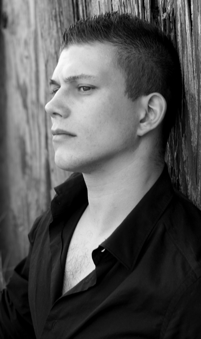 Male model photo shoot of Danny Michael by Elane  Photo