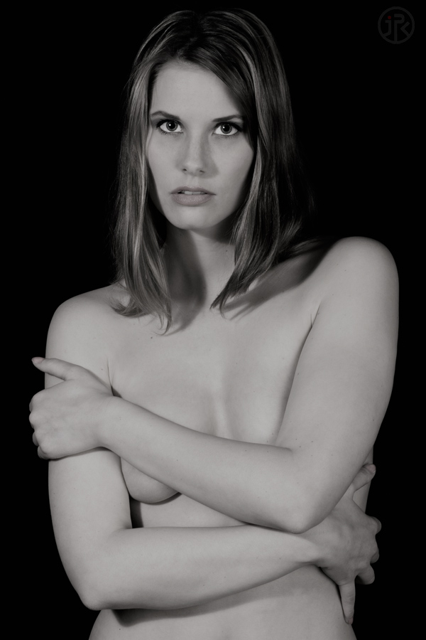 Female model photo shoot of Renzy_82 in Cologne