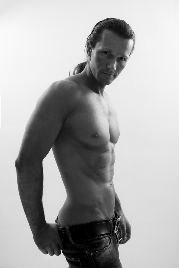 Male model photo shoot of Marek Plaat