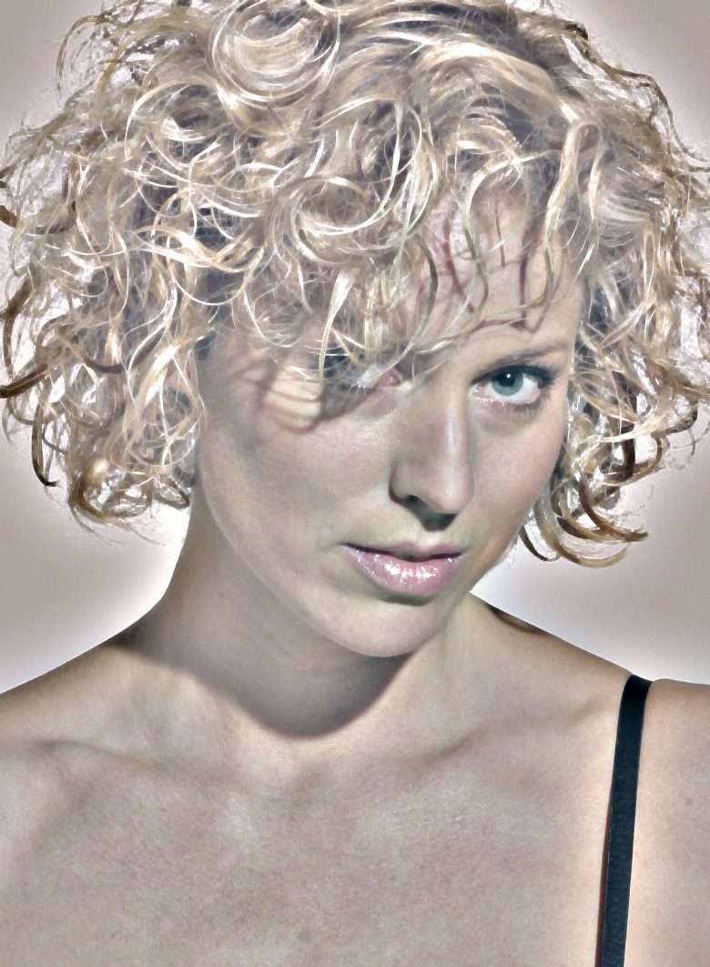 Female model photo shoot of Visagietotaal