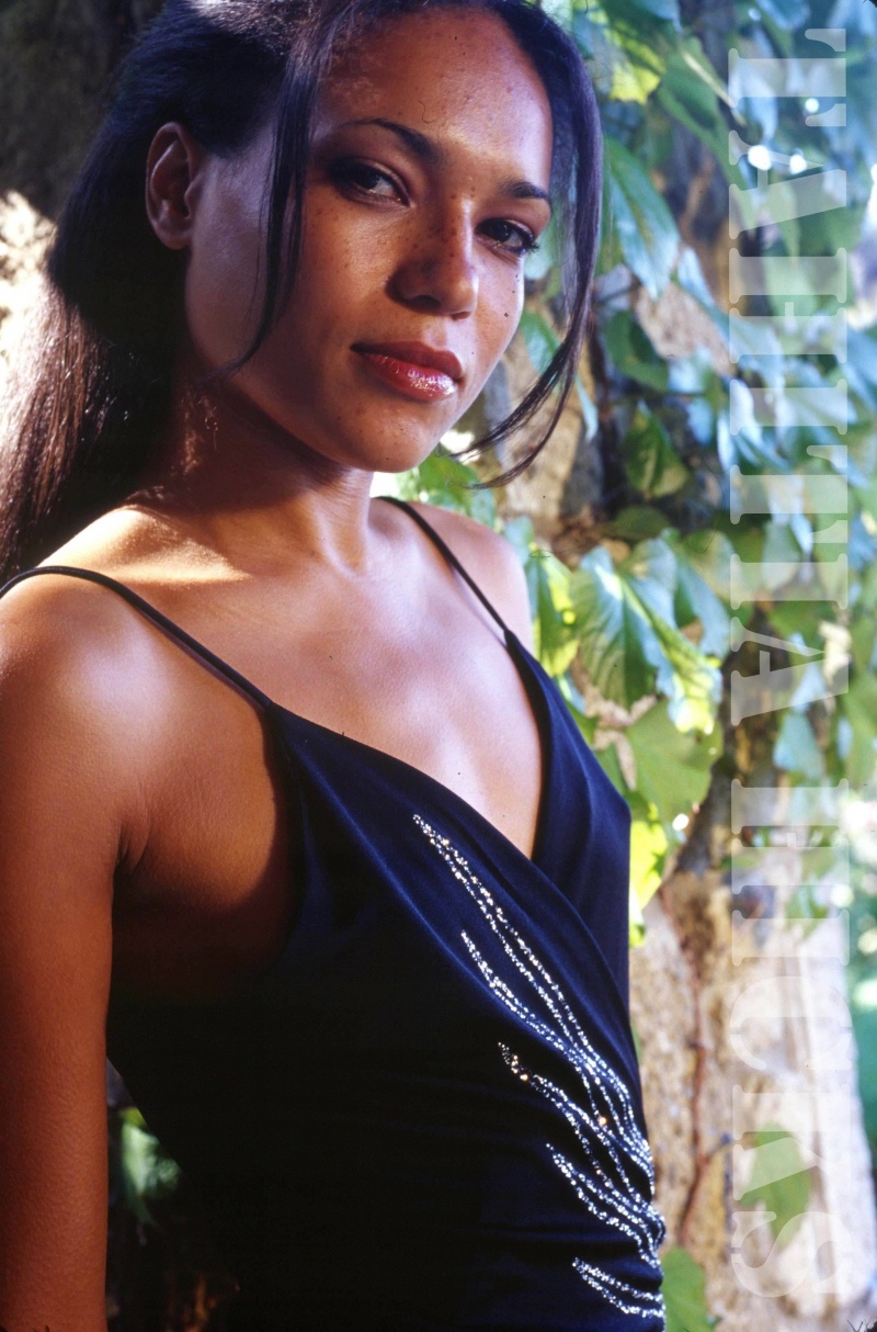 Female model photo shoot of Tahitia Hicks in Beverly Hills