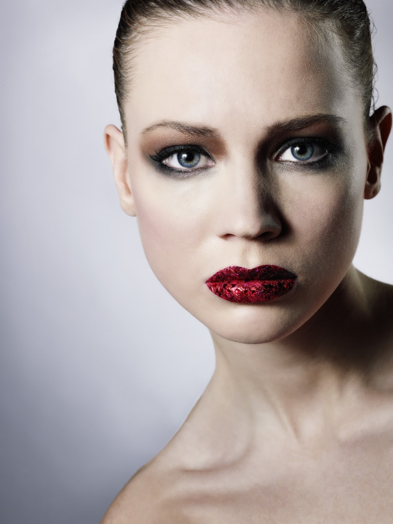 Female model photo shoot of Johannna by Studio Ljusspel in studio ljusspel, makeup by VadimStepanoff