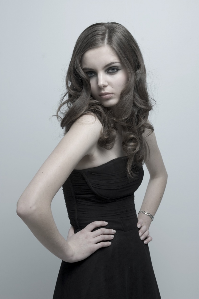 Female model photo shoot of Tatyana Z by taca photo