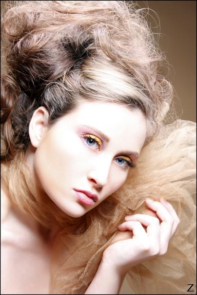 Female model photo shoot of Leah Gezelle in Belleville, IL