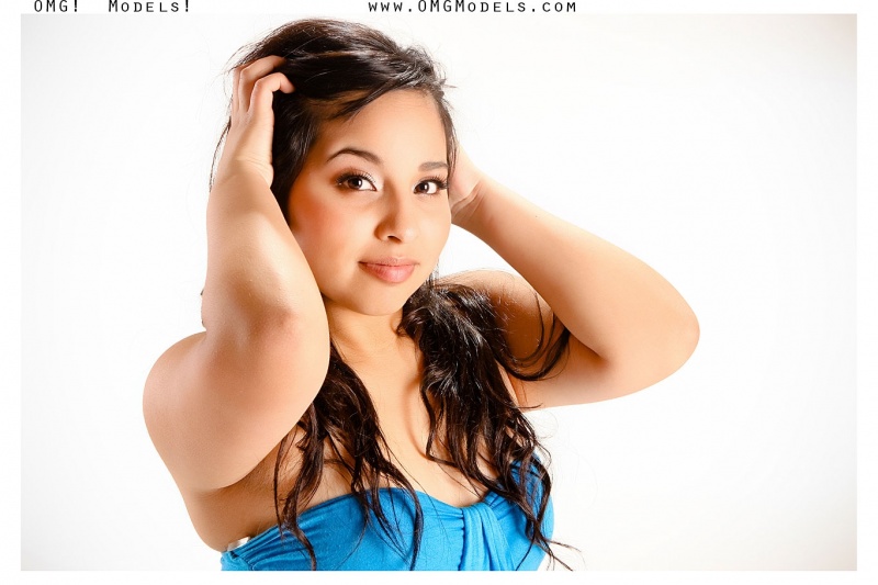Female model photo shoot of lesis