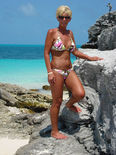 Female model photo shoot of Shelly W in Cancun