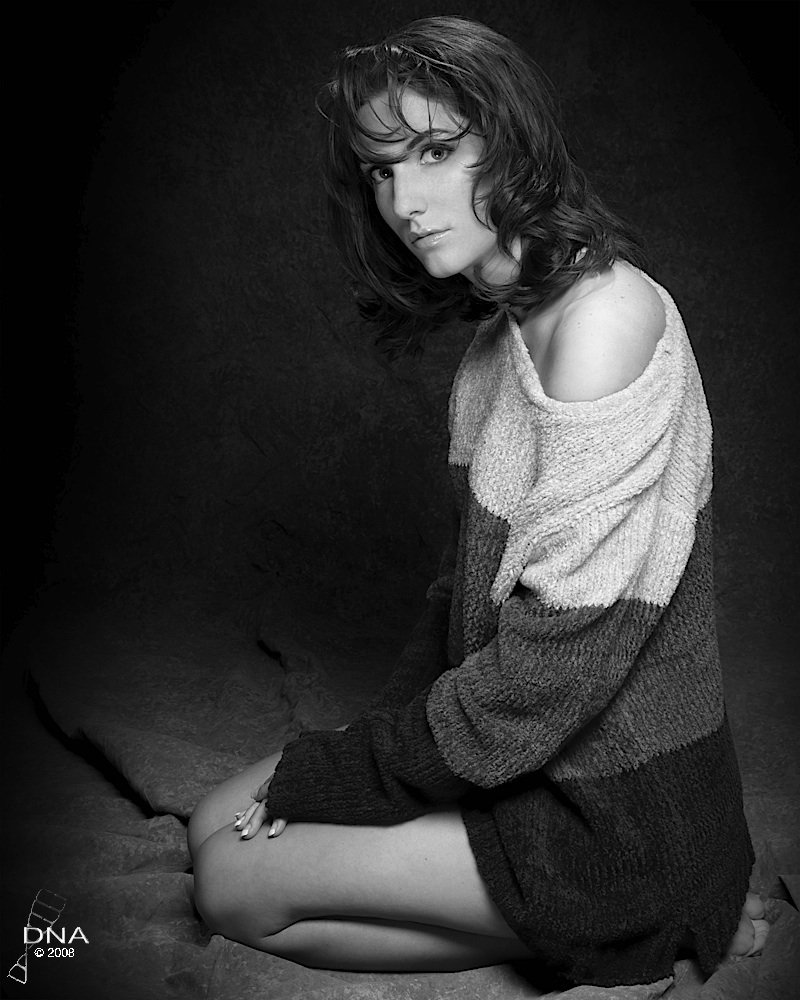 Female model photo shoot of Elaine Brookwood
