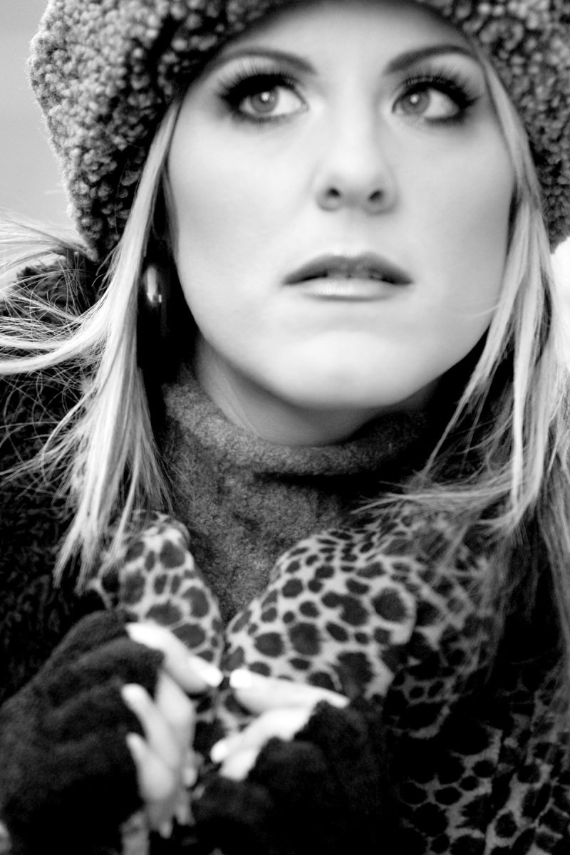 Female model photo shoot of Teri London 7