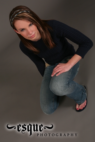 Female model photo shoot of Jessica Henrie