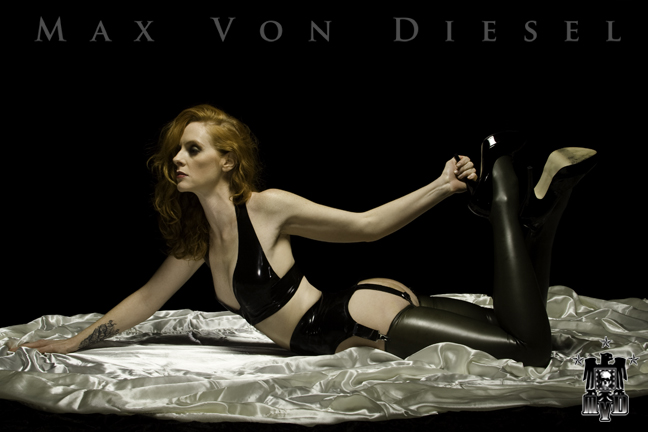 Male and Female model photo shoot of Max Von Diesel and Sienna Aldridge in My NYC studio