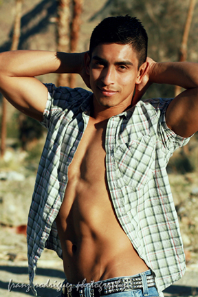 Male model photo shoot of Franz Rodriguez