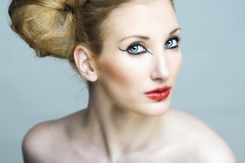 Female model photo shoot of Miriam van Tassel