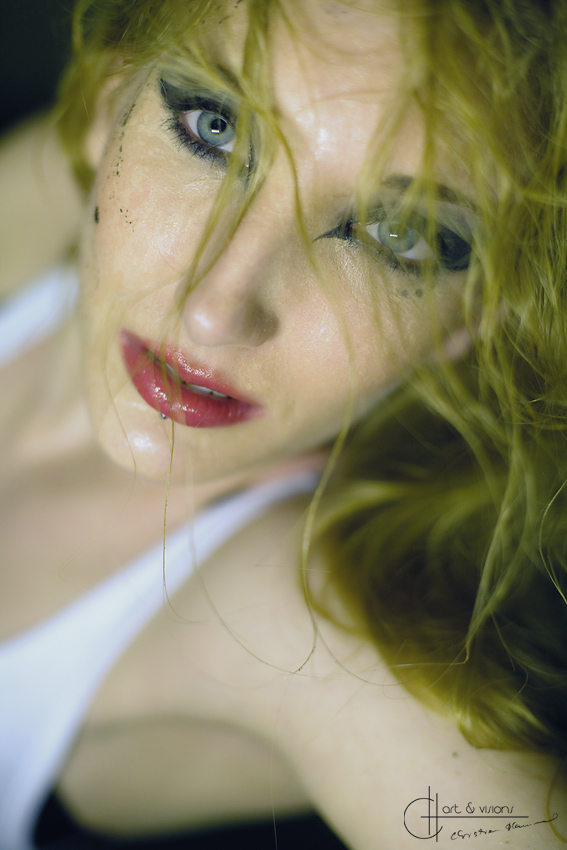 Female model photo shoot of Miriam van Tassel