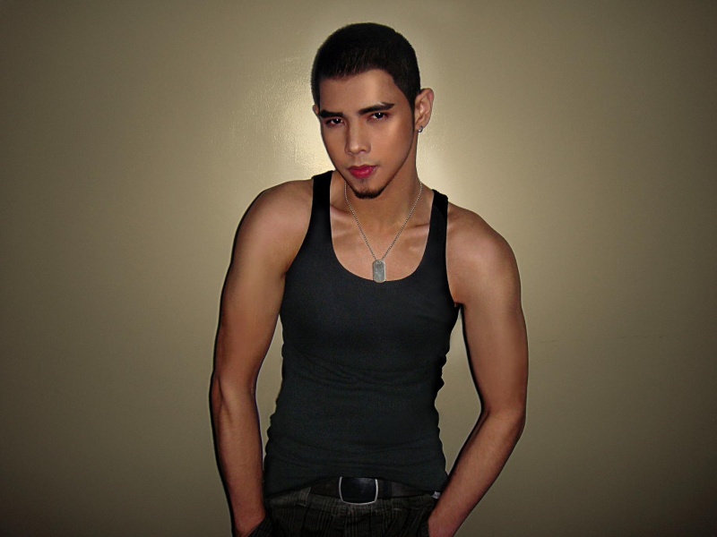 Male model photo shoot of Marcus Cruz