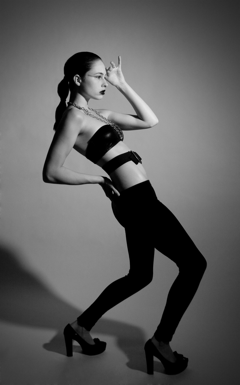 Female model photo shoot of Melissa Wilkinson by MelissaMariePhotography in My Studio