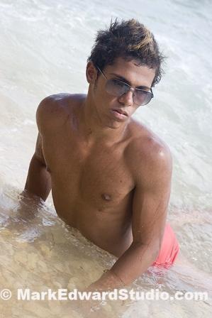 Male model photo shoot of Adan Rivera