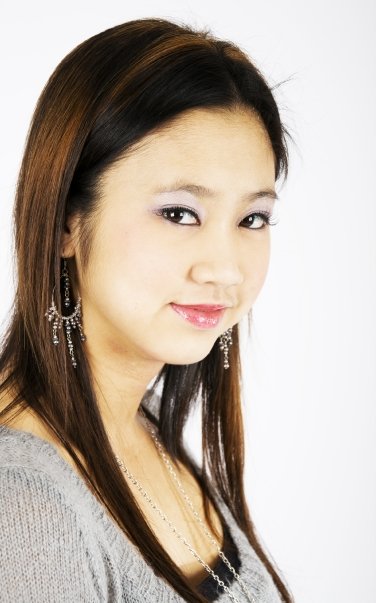 Female model photo shoot of Sophie Huynh Wong by CJR-Photography