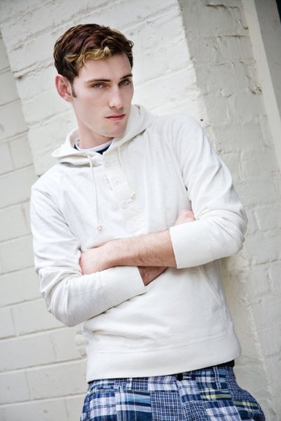 Male model photo shoot of Daniel Felice