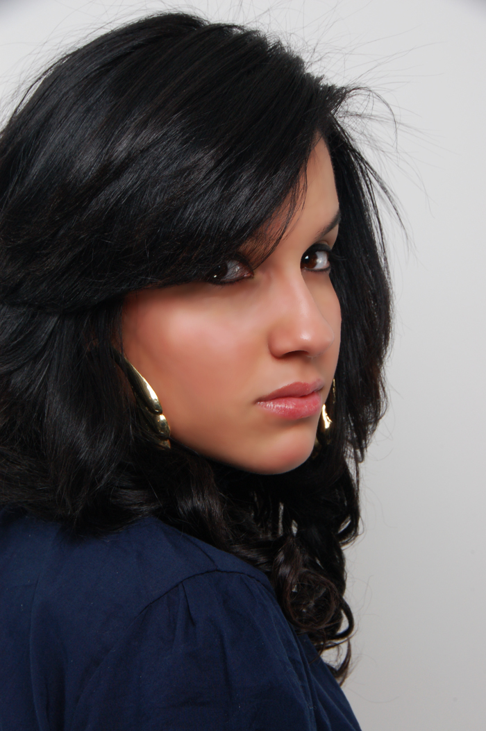 Female model photo shoot of Sasha Acevedo