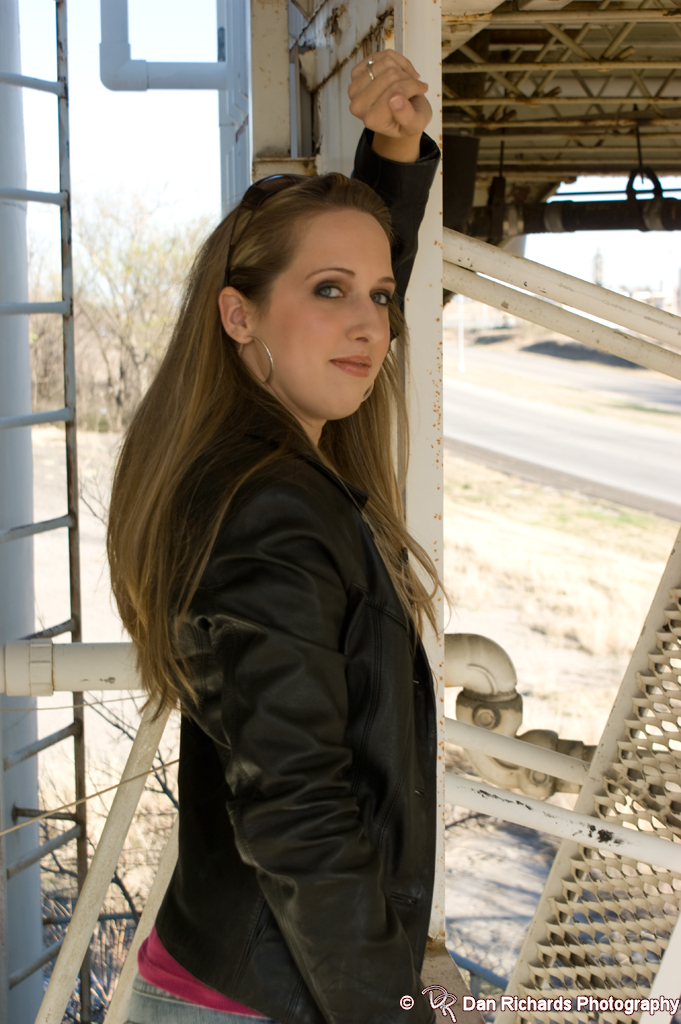 Female model photo shoot of Lindsay adale by Dan Richards in Arlington, TX, makeup by Randi Stagg