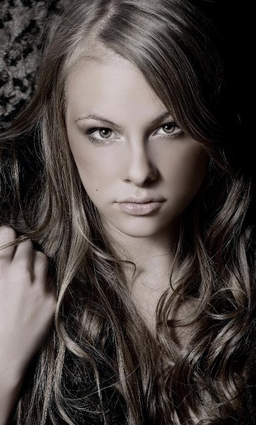 Female model photo shoot of Stephanie Poato