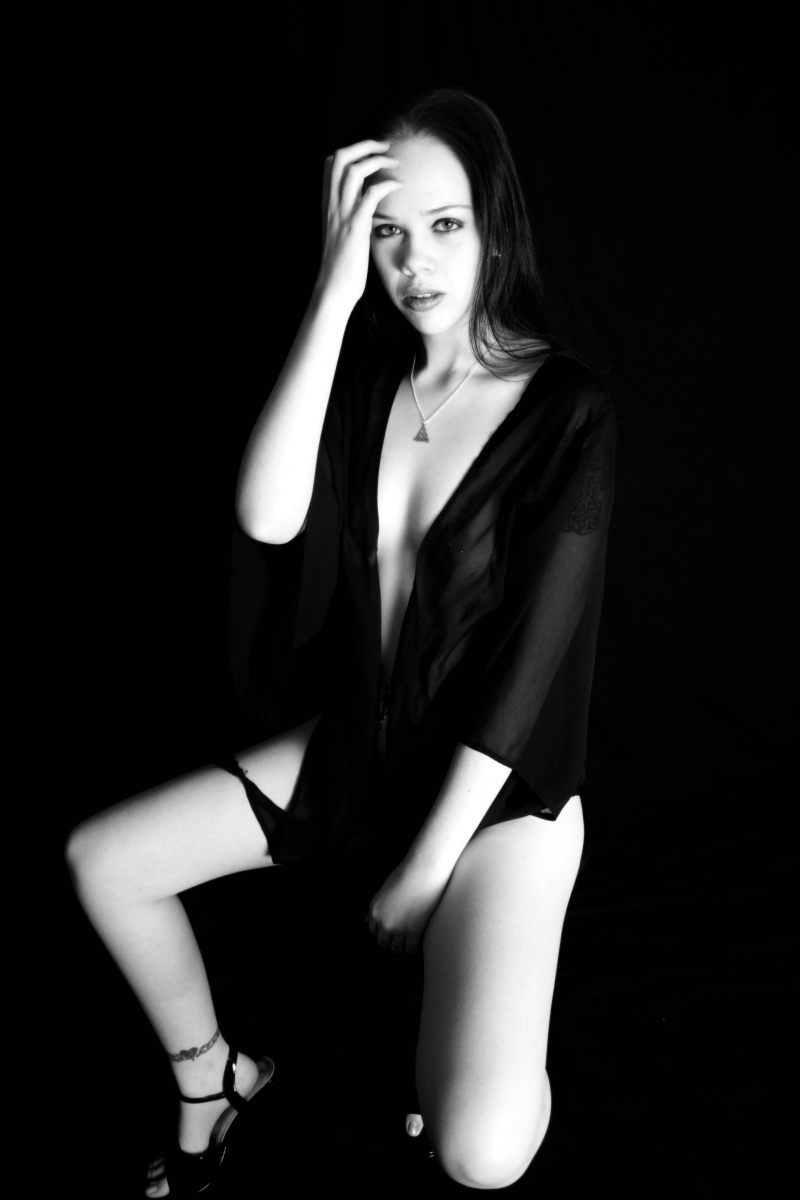 Female model photo shoot of Kristen Nash by Noir Art
