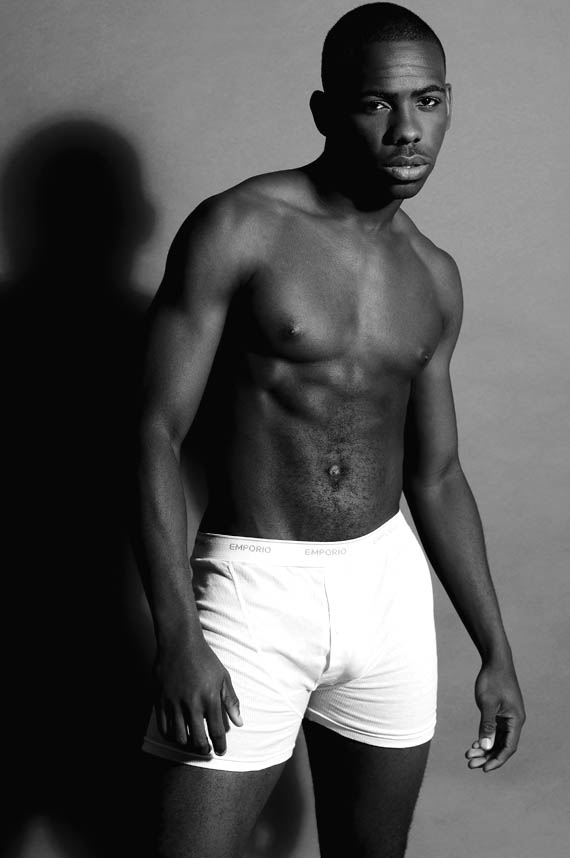 Male model photo shoot of Immanuel Zilla