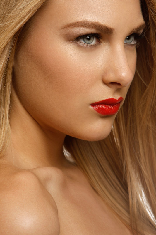 Female model photo shoot of Karen A makeup