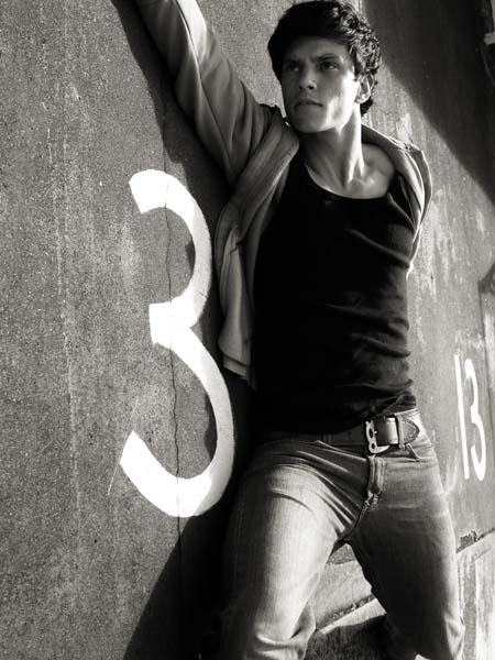 Male model photo shoot of Evert du Plessis in Bondi