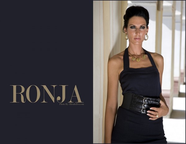 Female model photo shoot of Ronja G