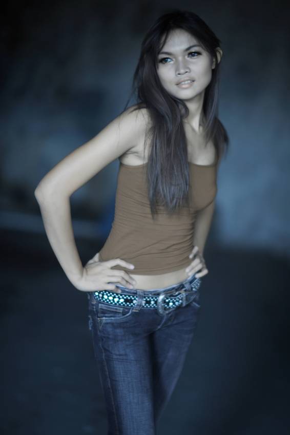 Female model photo shoot of Yuliahk