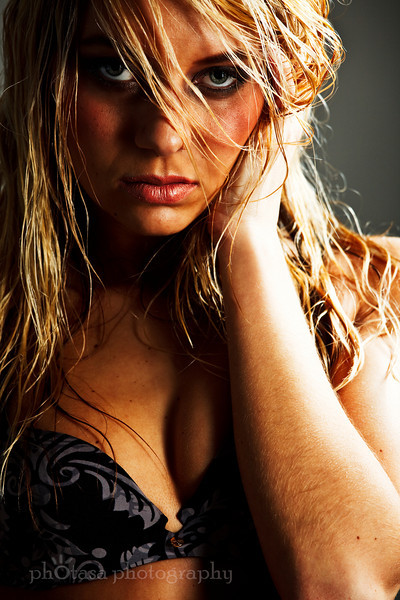 Female model photo shoot of Juliana Fox