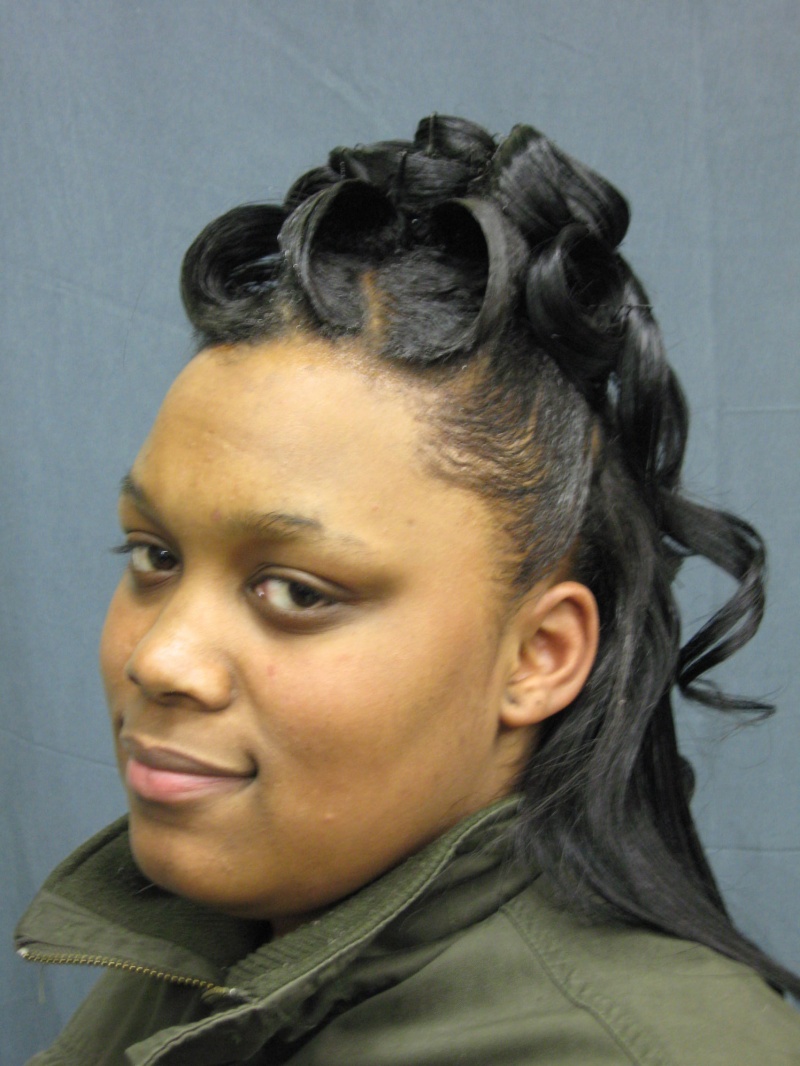 Female model photo shoot of Hair Style By Diva