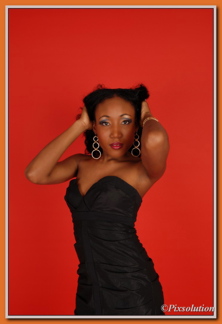 Female model photo shoot of Yemisi O
