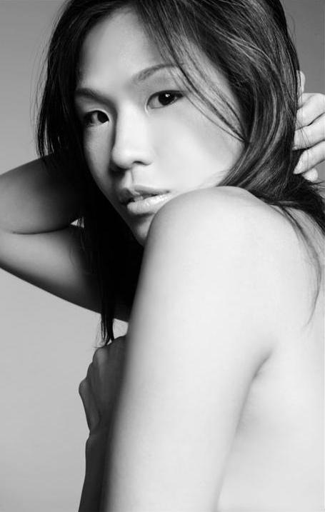 Female model photo shoot of yilinhsu