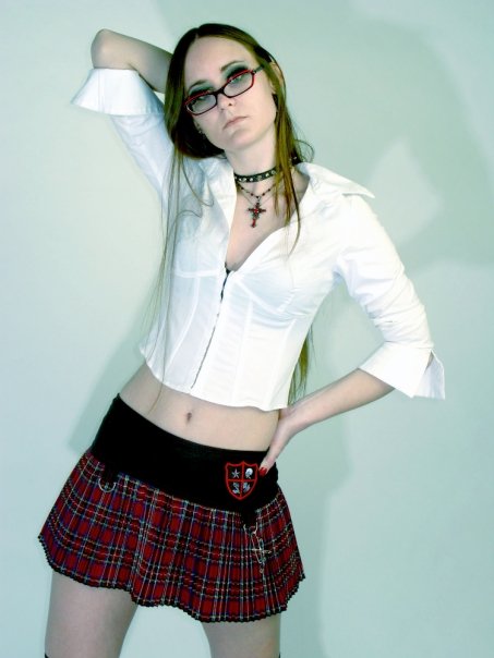 Female model photo shoot of Caley Harlan