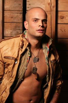 Male model photo shoot of Daniel Olivier in Milano