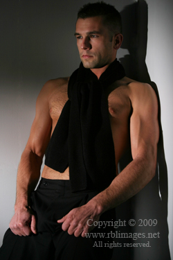 Male model photo shoot of Simon77 by photomale