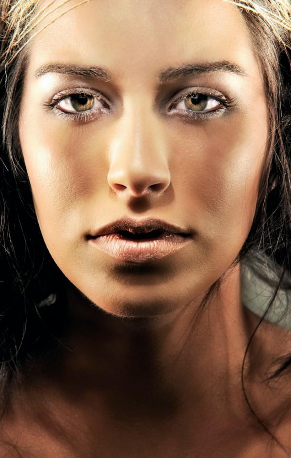 Female model photo shoot of Maura Solis by Alejandro Renteria in AR2STUDIO.COM